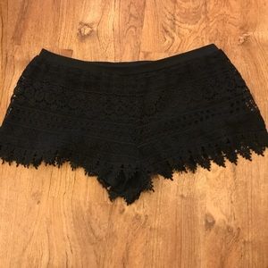 H&M Soft Lace Shorts