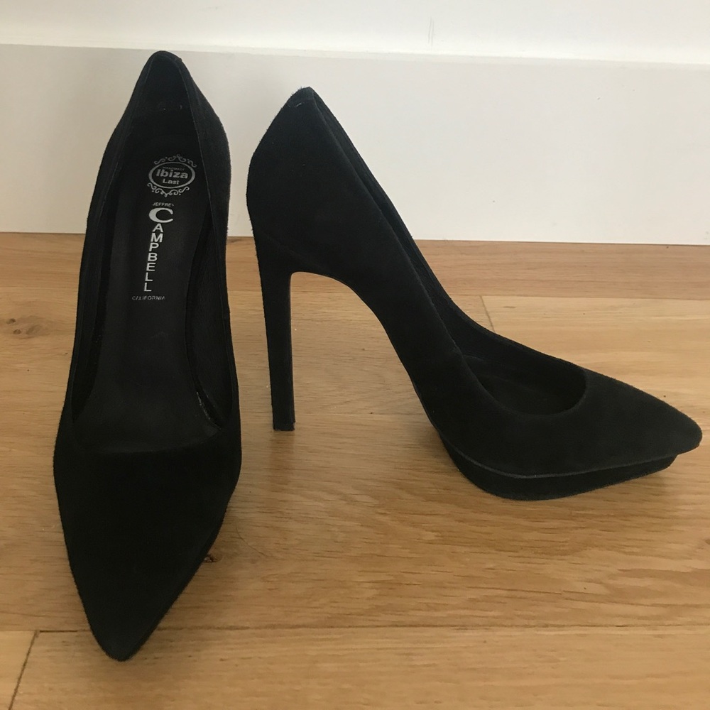 Jeffrey Campbell Black Pumps ❤️
