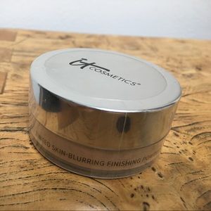 It Cosmetics Bye Bye Pores Powder - Light