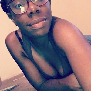 Meet your Posher, Celena