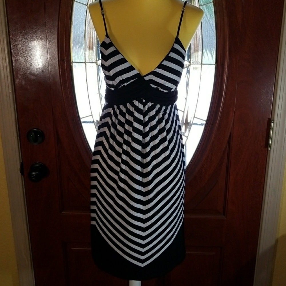 Saint Tropez  West Black and White Dress