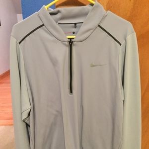 Nike pullover