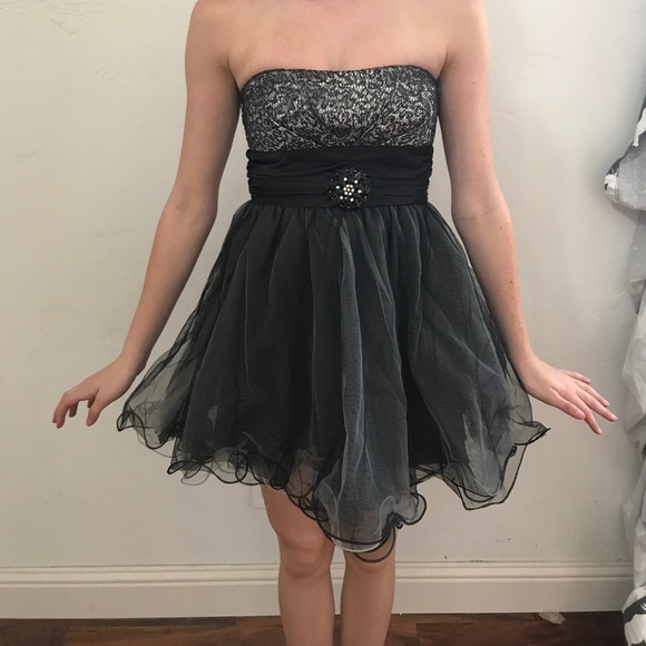 Homecoming Dress - Picture 1 of 4