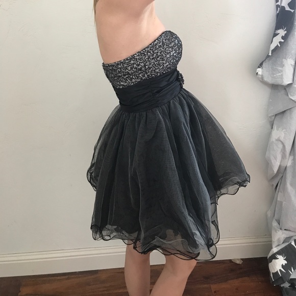 Homecoming Dress - Picture 2 of 4