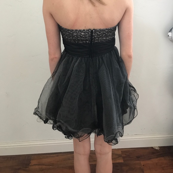 Homecoming Dress - Picture 3 of 4