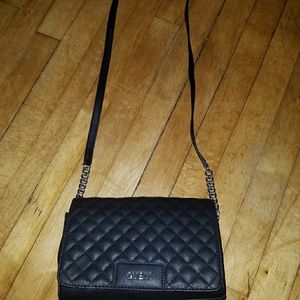 Black Guess Pleated Crossbody Bag - Like New