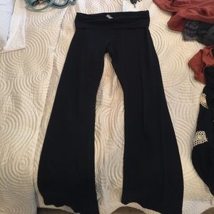 Black SOLOW Pant