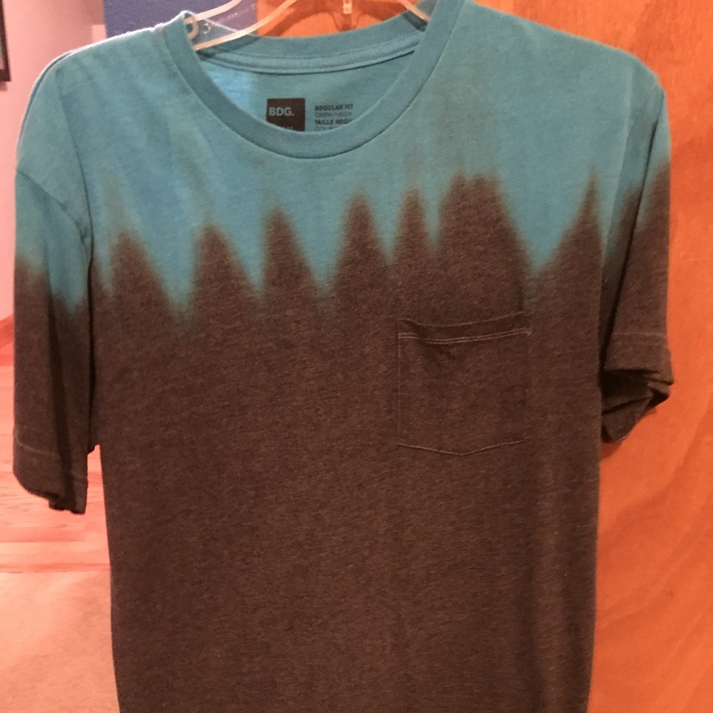 Urban Outfitters t shirt