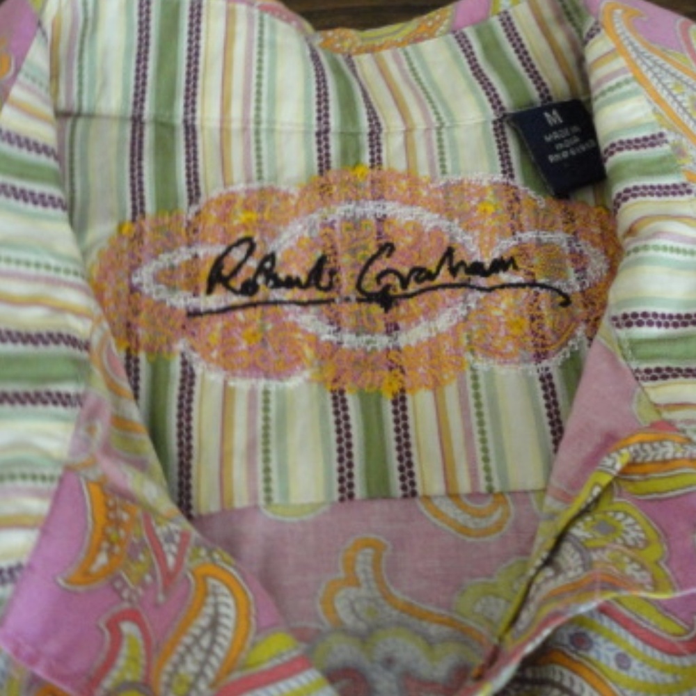 Robert Graham for Women Button Down, Medium