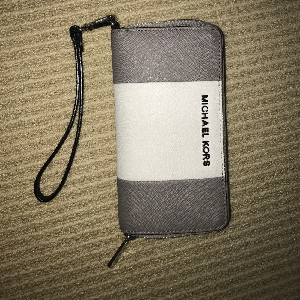 Michael Kors Wallet with strap
