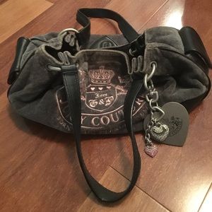JUICY COUTURE hang bag... MUST GO