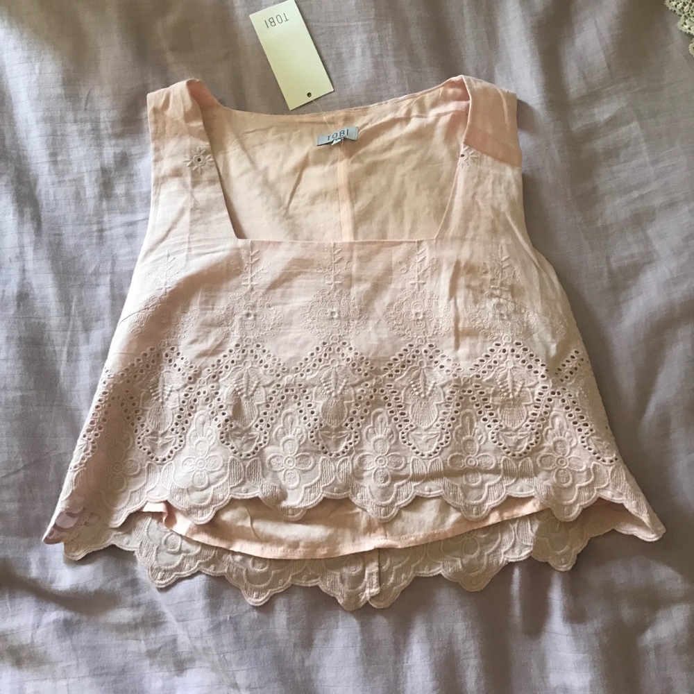 Never worn - Crop top