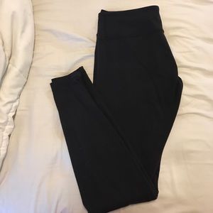 Lululemon black leggings!