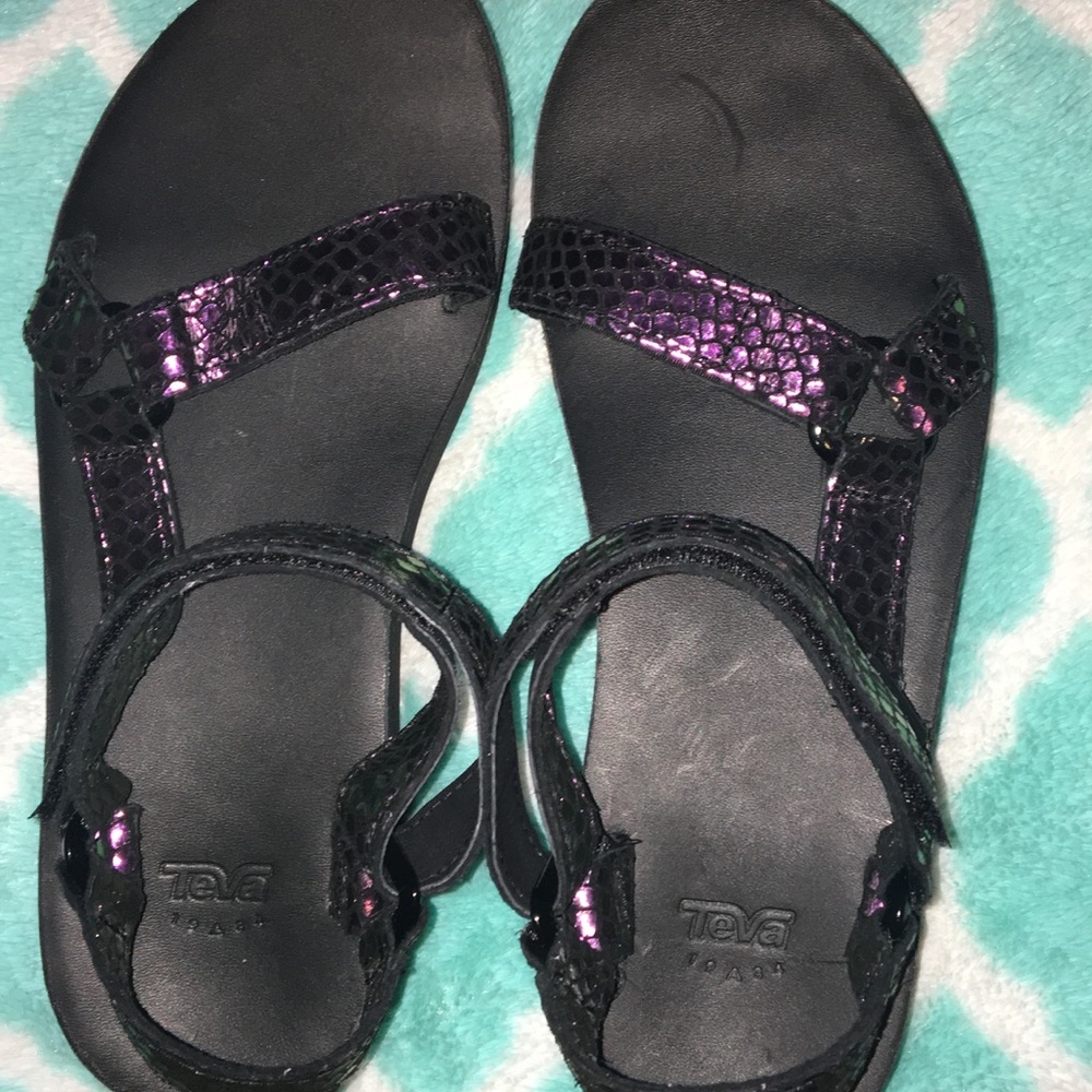 Teva Flatform Universal Black Leather Sandals
