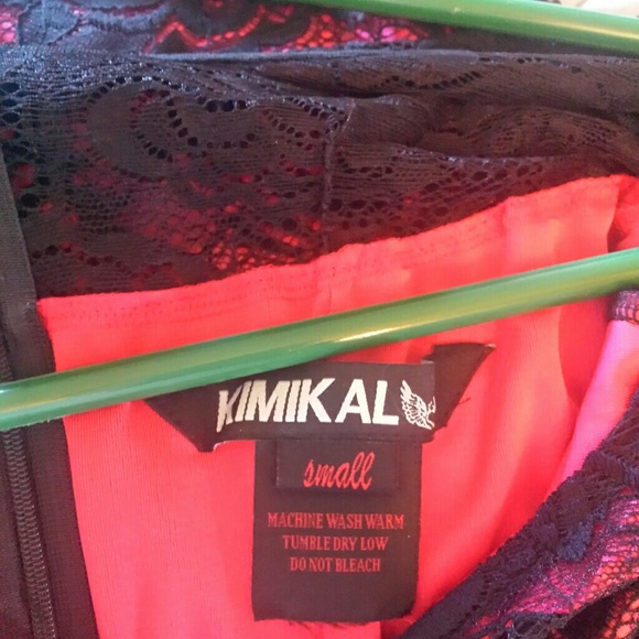 Evening Lace Dress - Picture 6 of 6