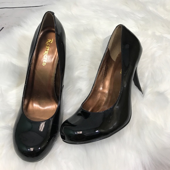 Restricted Shoes - Black Patent leather pumps heels - Restricted 8.5