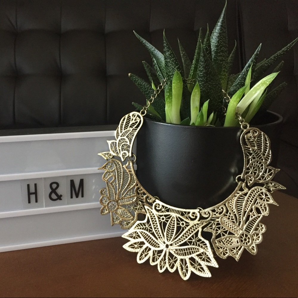 🌼BOGO 🌼 H&M Necklace 🌼