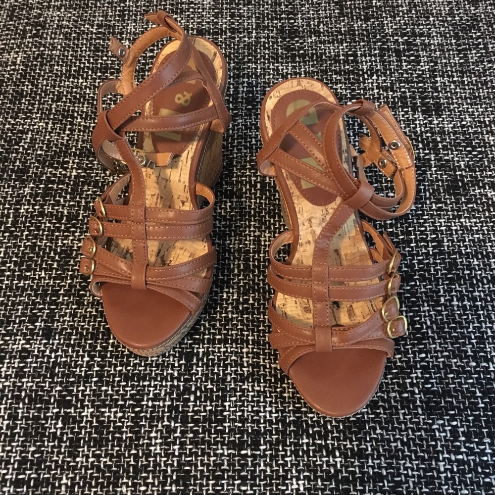 New Japanese brown wedge