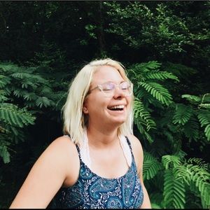 Meet your Posher, Taylor