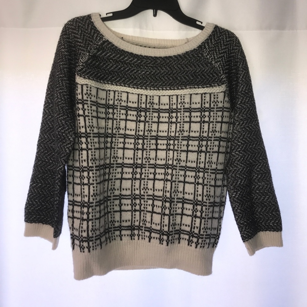 LOFT black and white print sweater