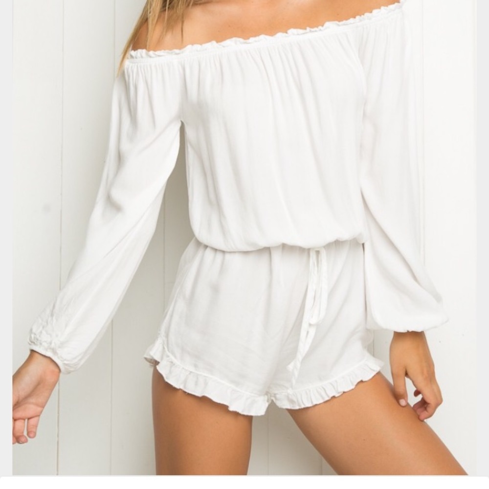 SOLD-Brandy Melville Gabriella Romper