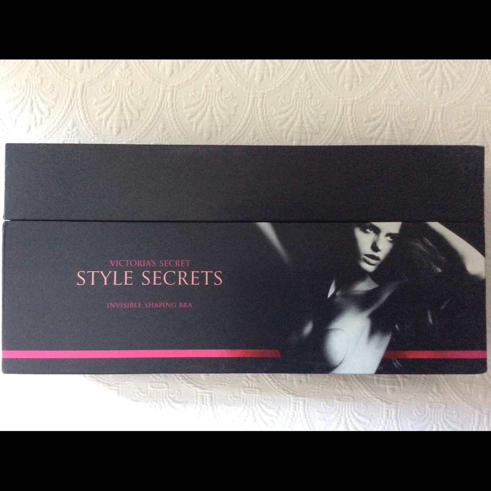 Victoria's Secret Invisible Shaping Uplift Bra A