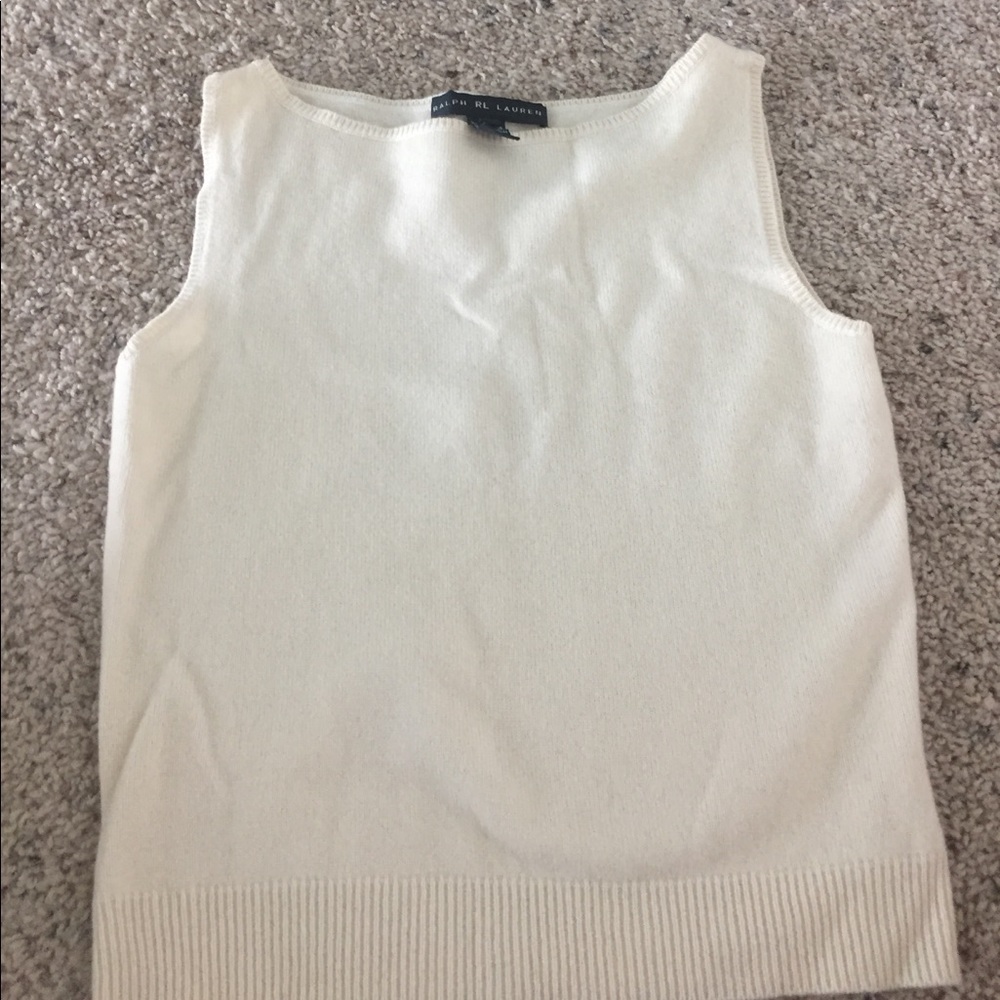Sleeveless cashmere top