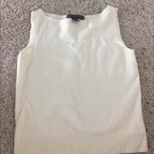 Sleeveless cashmere top