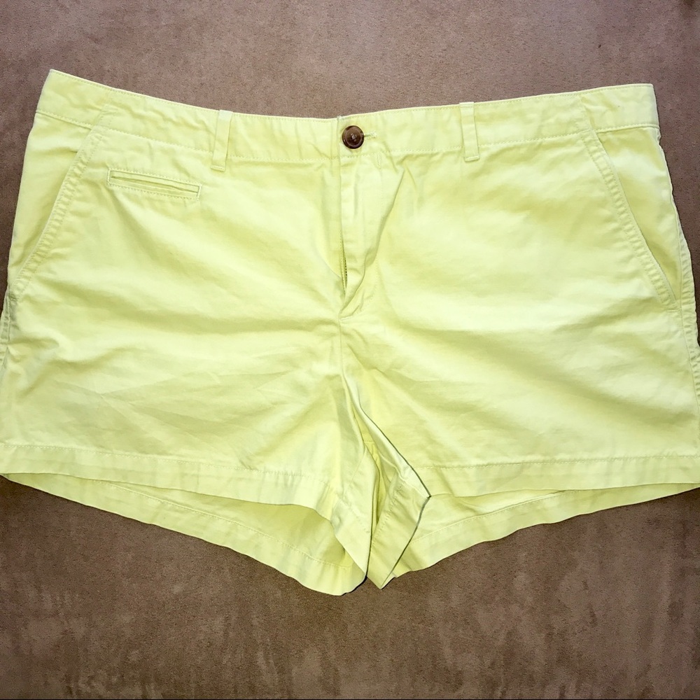 🐠Lime Green Summer Gap Shorts 🐡
