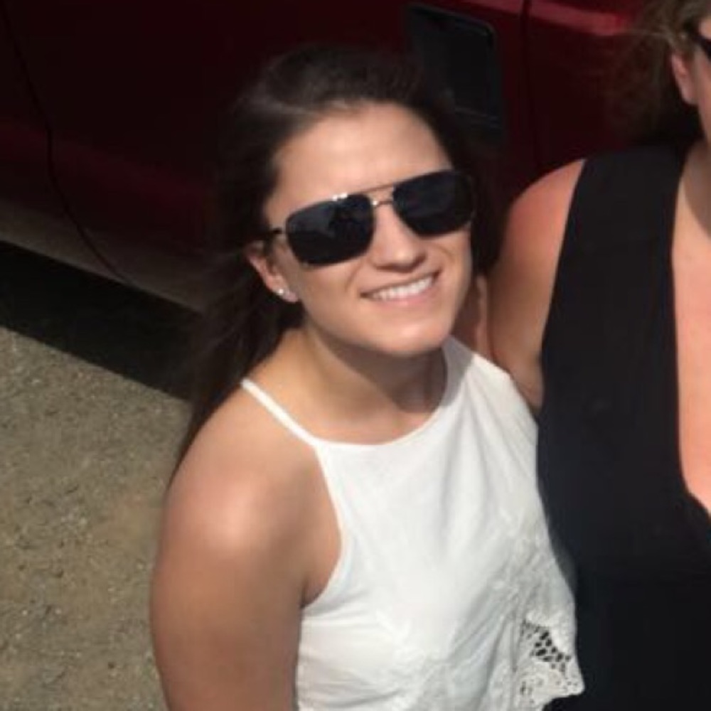 Meet your Posher, Brittany