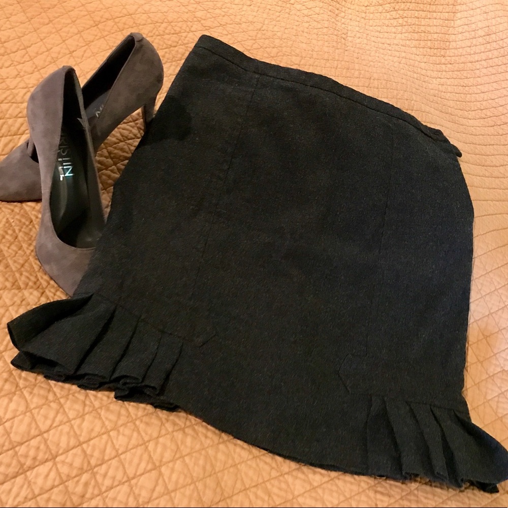 Max Studio Charcoal Skirt
