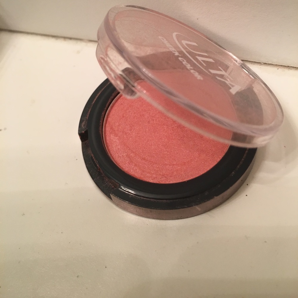 LASH & BLUSH SET - Picture 2 of 4
