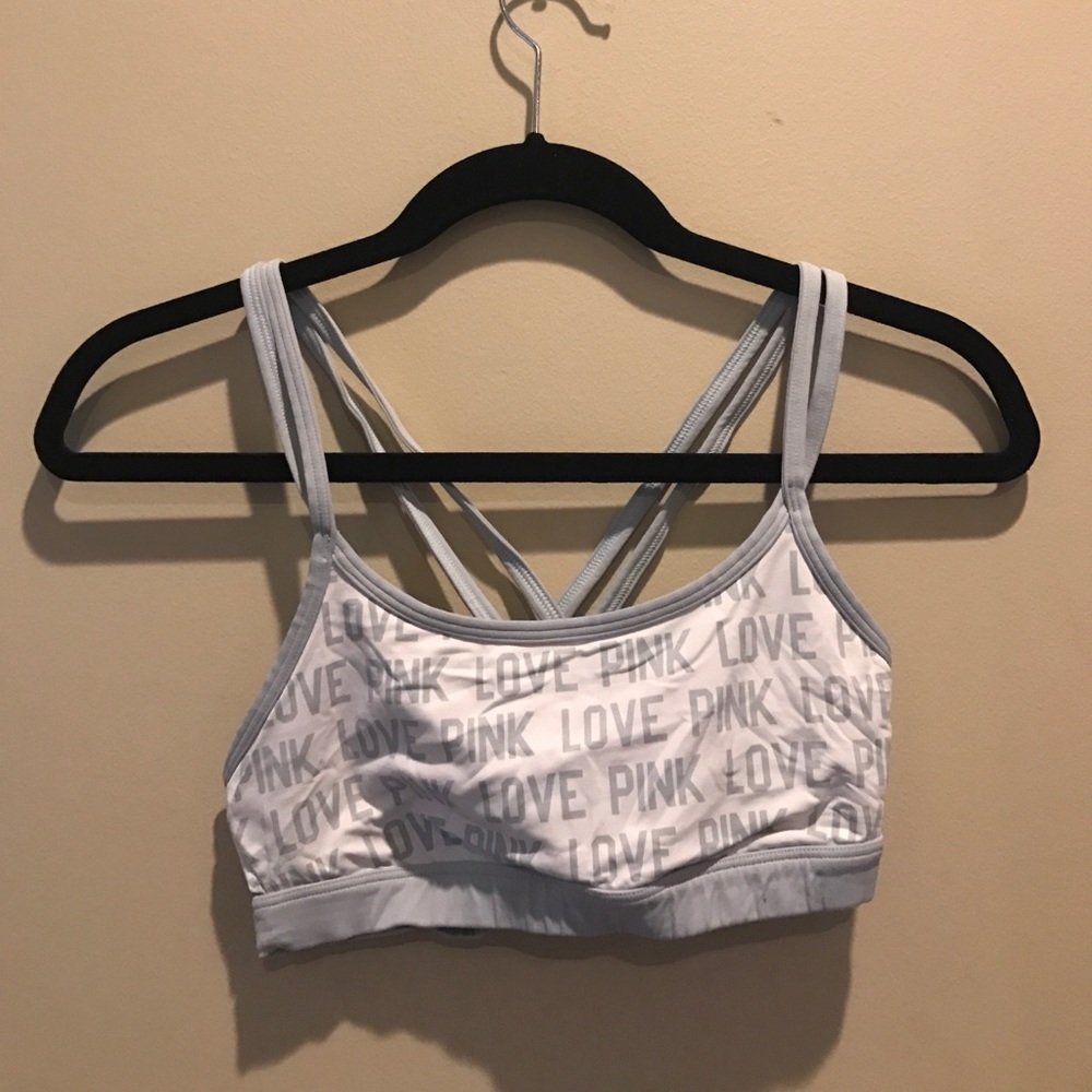 sports bra