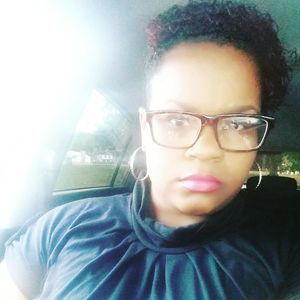 Meet your Posher, Radine