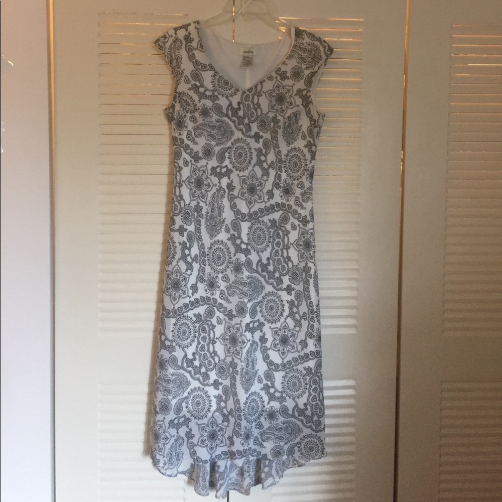 Black and white dress