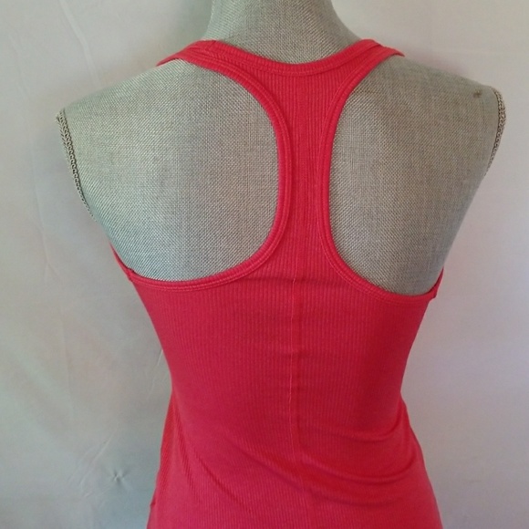 Nike Dri Fit racerback tee - Picture 4 of 5