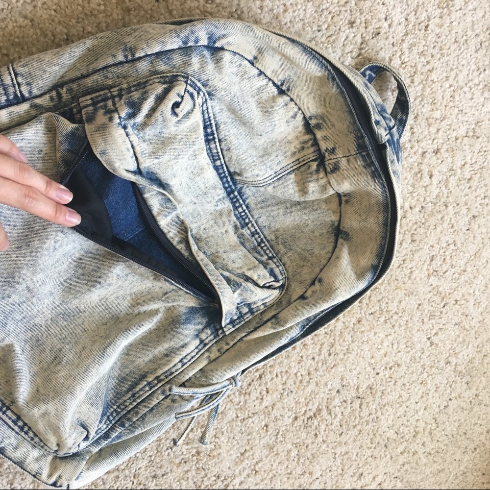 Urban Outfitters Denim backpack🌟
