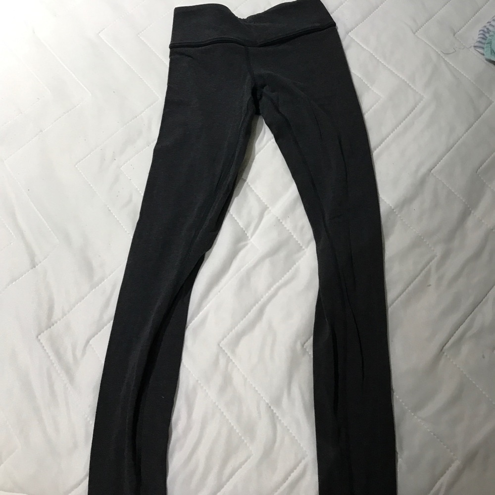 Lululemon workout leggings