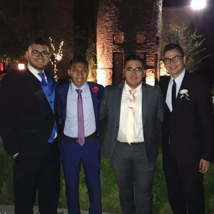 Meet your Posher, Ernesto