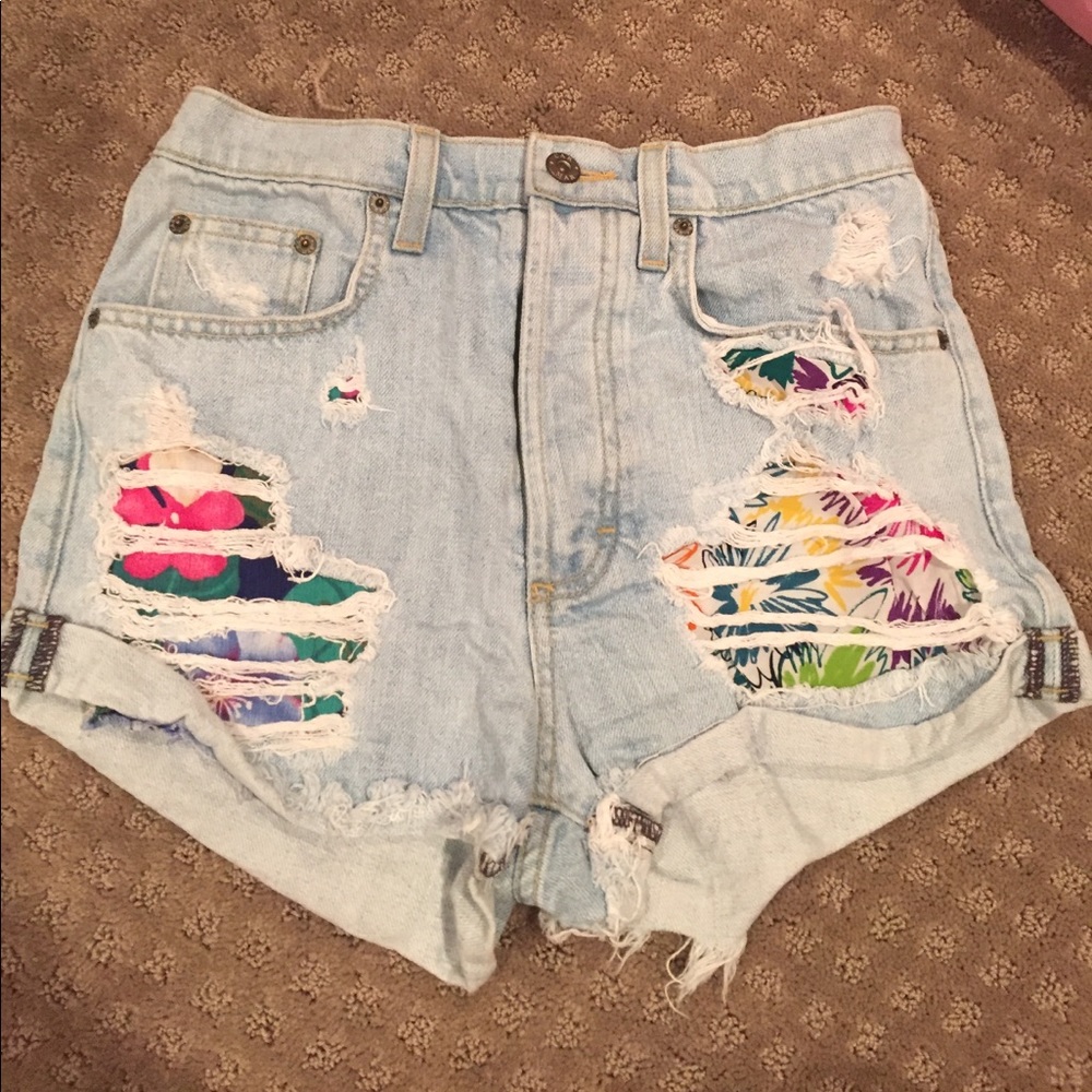 LF Carmar size 26 shorts