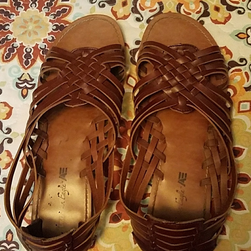 American eagle sandals