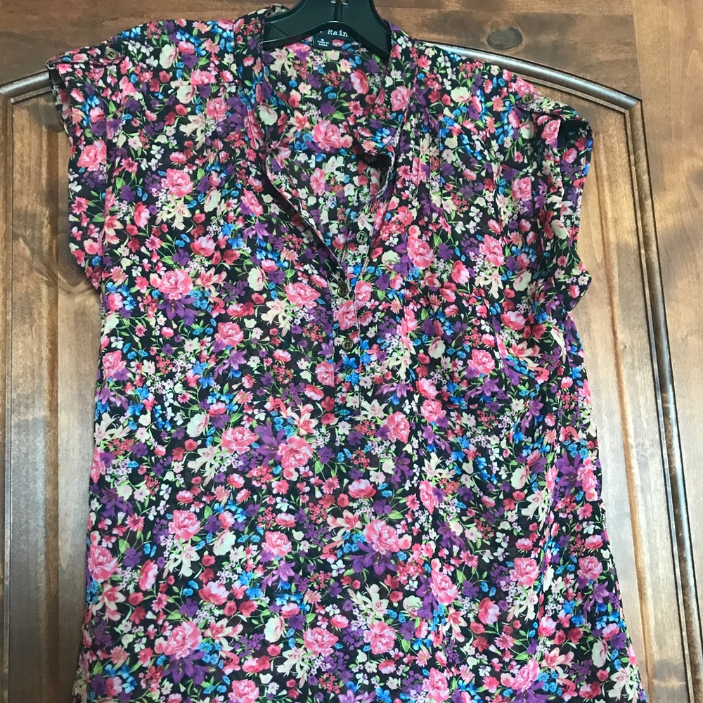 Flower print blouse