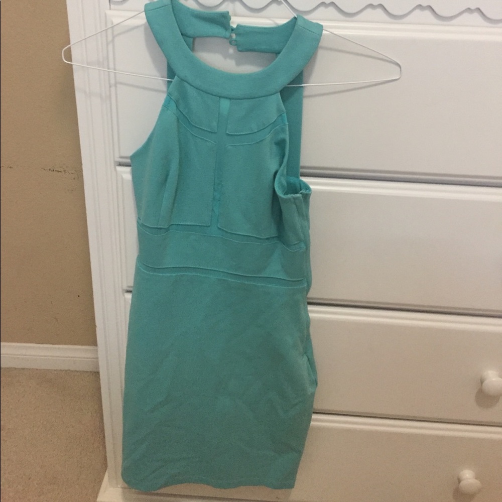 bodycon guess dress