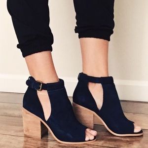 Sole society ferris open toe bootie