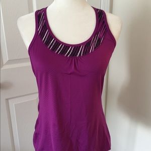 📚 2/$12 Lucy Tank