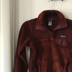 Burgundy fuzzy Patagonia fleece