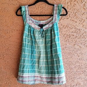 Cute Peep-hole Torrid Top