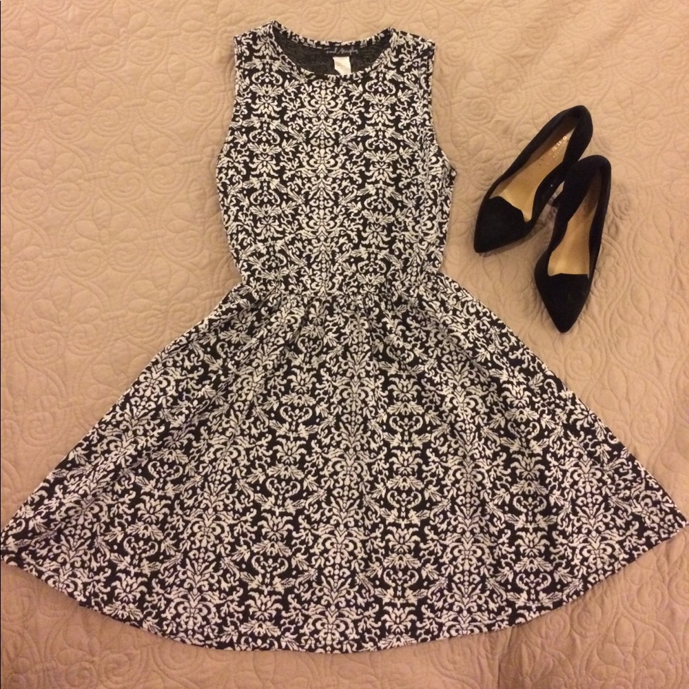 French B&W Dress!