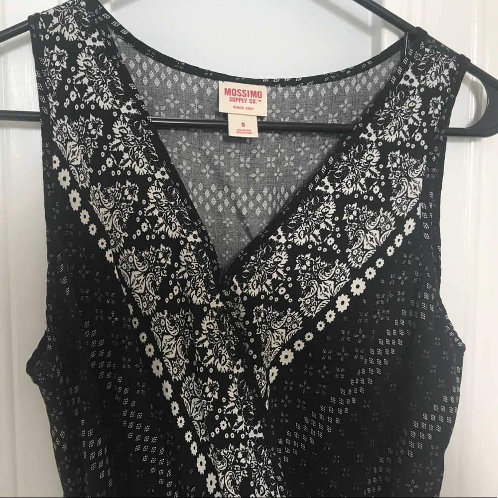 Black patterned romper - Picture 3 of 4