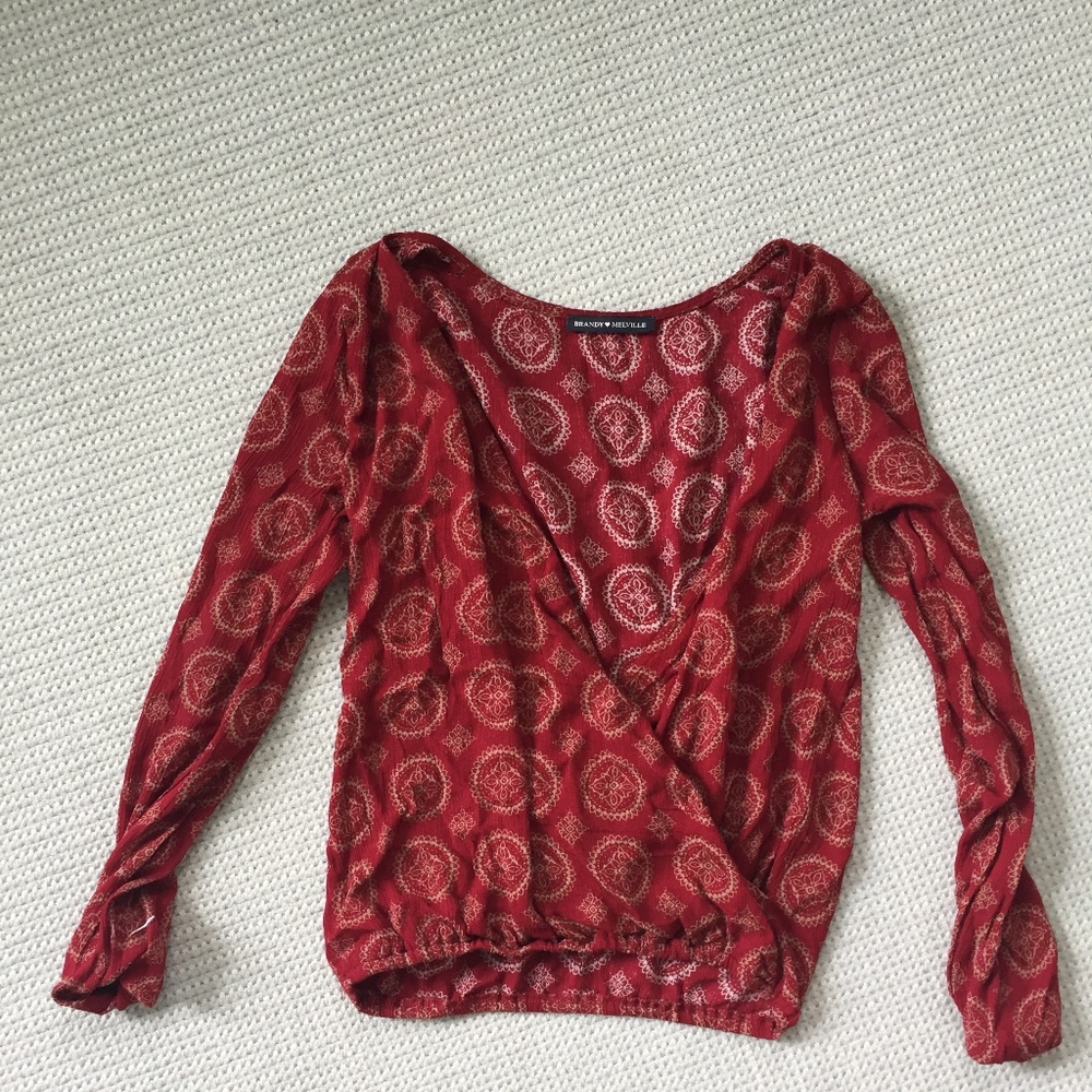 Brandy Melville Cross-Over Long Sleeve